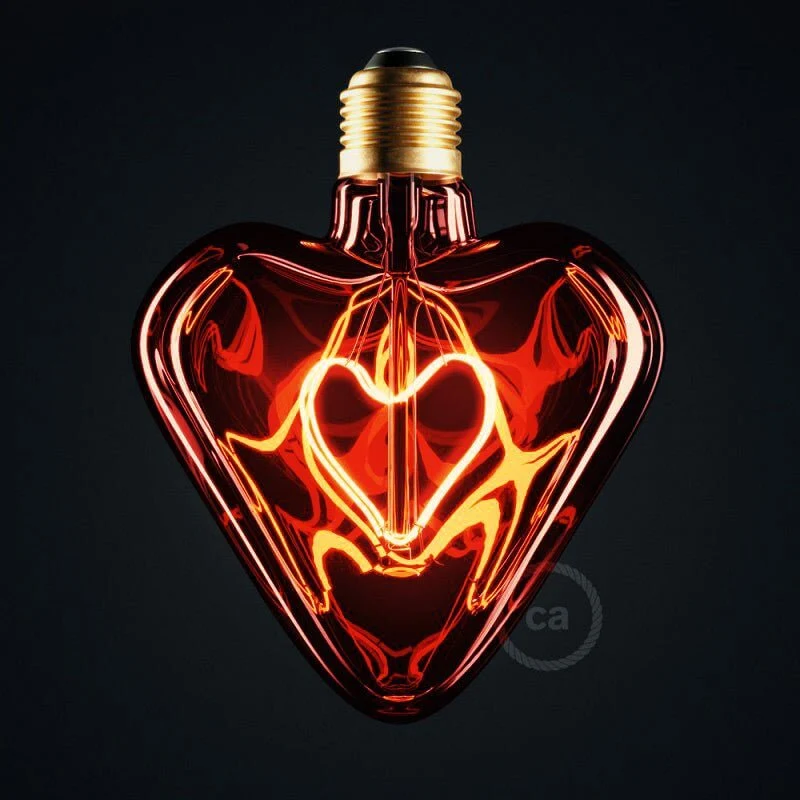 Lâmpada LED Coração Vermelho 5W 150Lm E27 Decorativa 2000K Regulável