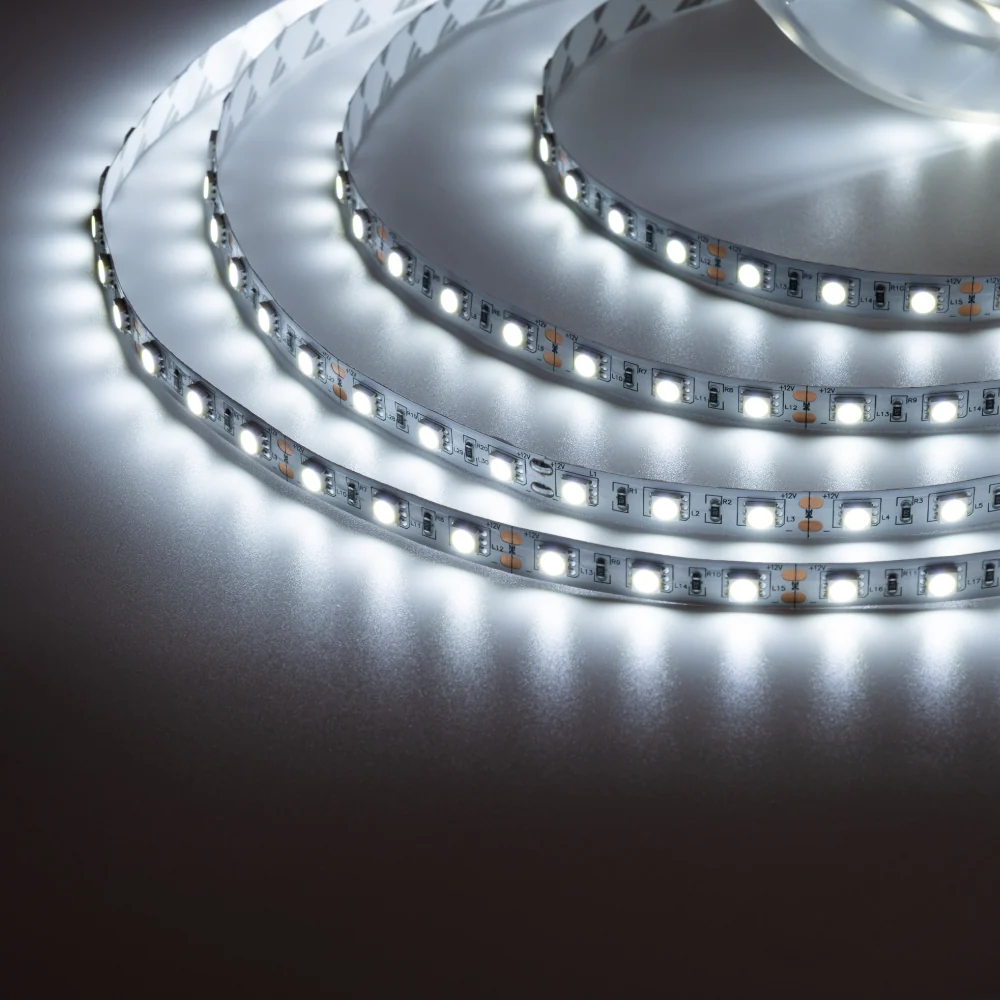 Fita LED 5050 60Leds/M 12W 1200LM 10MM 12V 5M IP20 LED7 Cordão 3 Metros