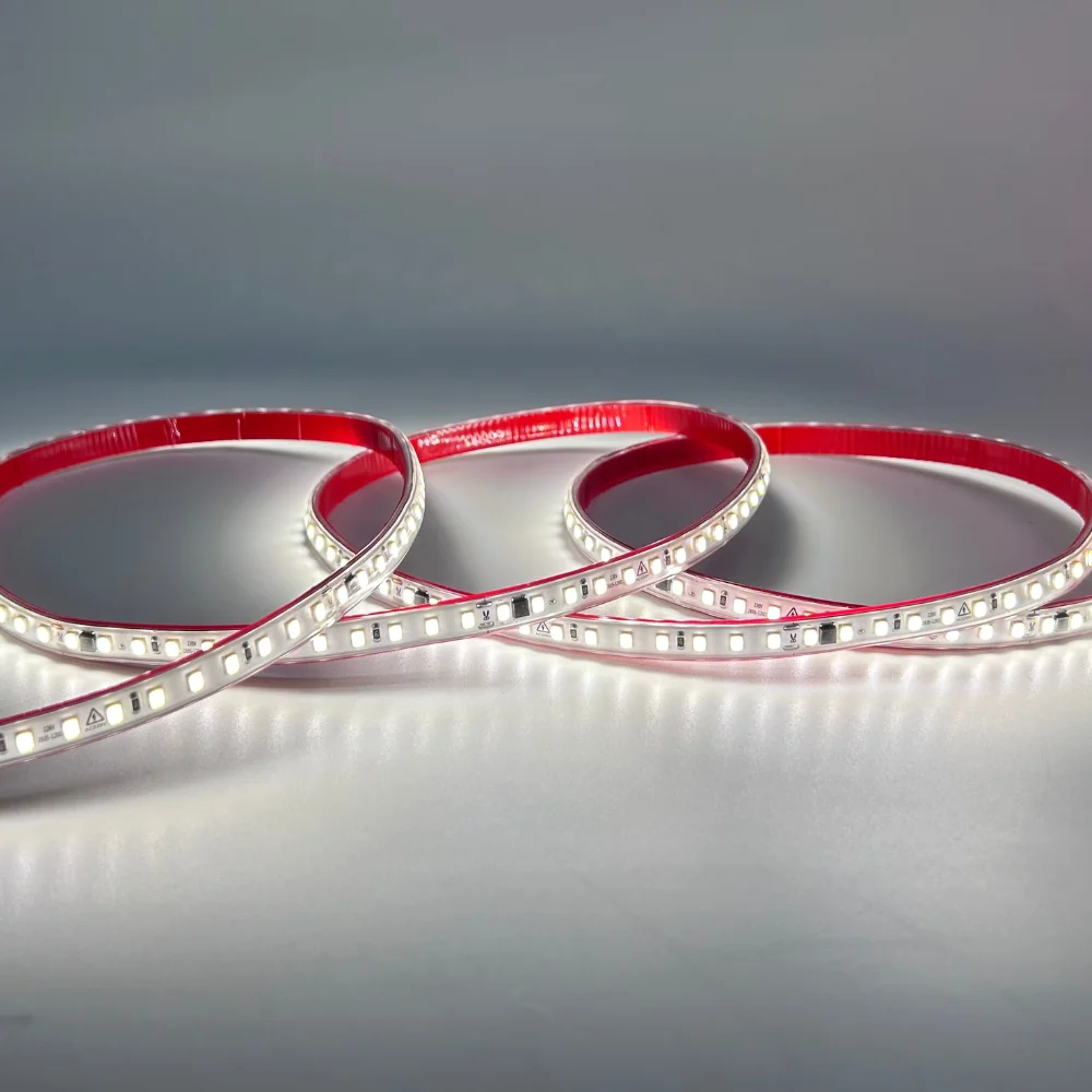 Luminária de Chão Fita LED 230V IP65 11W/M 1100lm/M Corte: 10cm LED7