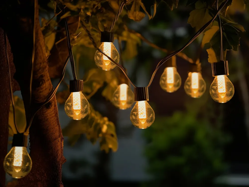 Iluminação LED branca para exterior com 25 lâmpadas e aplicação para telemóvel 1200 cm ISORTOQ