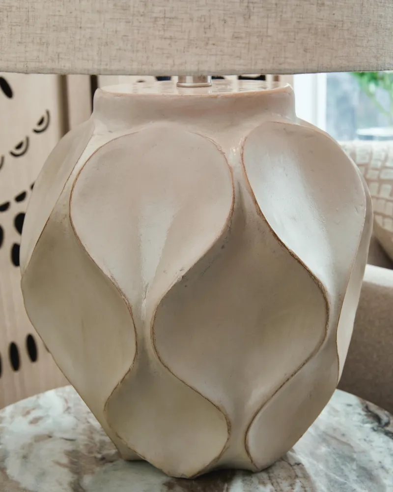 Edselham Paper Table Lamp (1/CN) Ashley Furniture