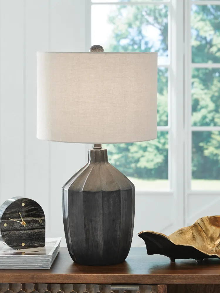 Jilton Poly Table Lamp (1/CN) Ashley Furniture