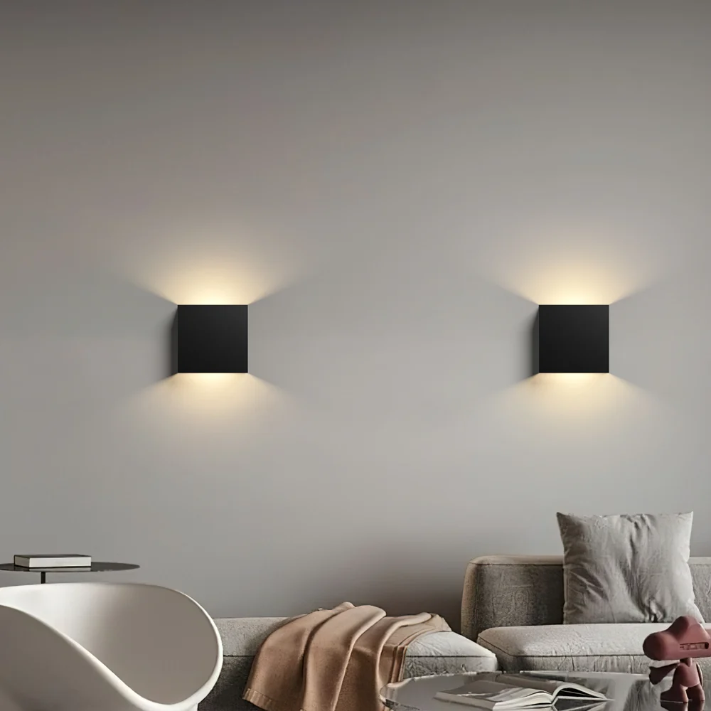 Applique de parede cubo Marah para cima e para baixo At Ease Home Life