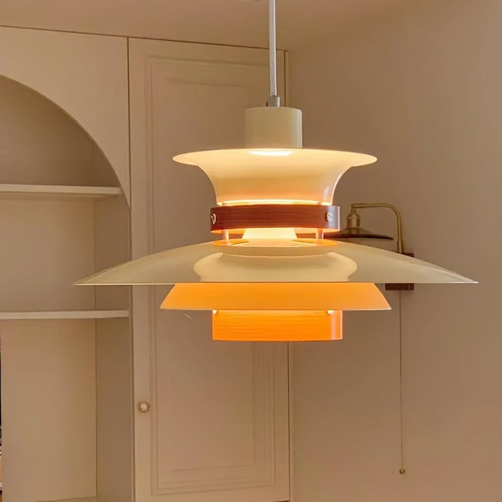 Candeeiro de Teto Multicamadas de Metal Valindra Morandi At Ease Home Life