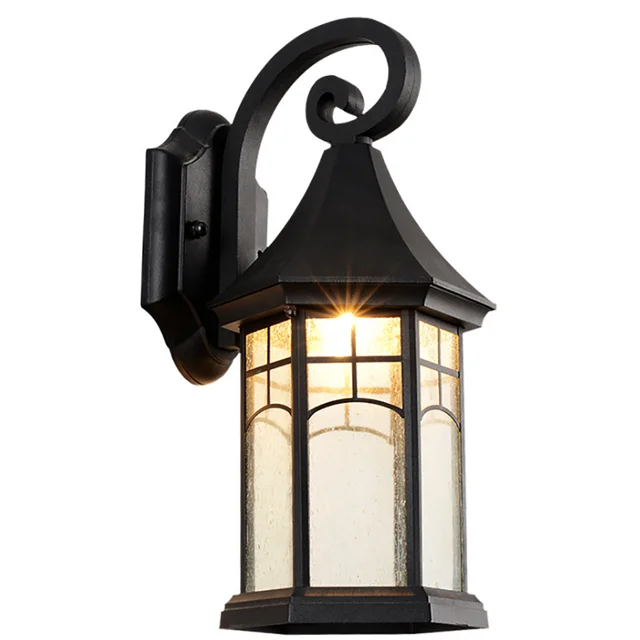 BronzeGlow – Lâmpada de Parede Nostálgica Resistente ao Tempo para Exterior – Iluminação Poupa-Energia