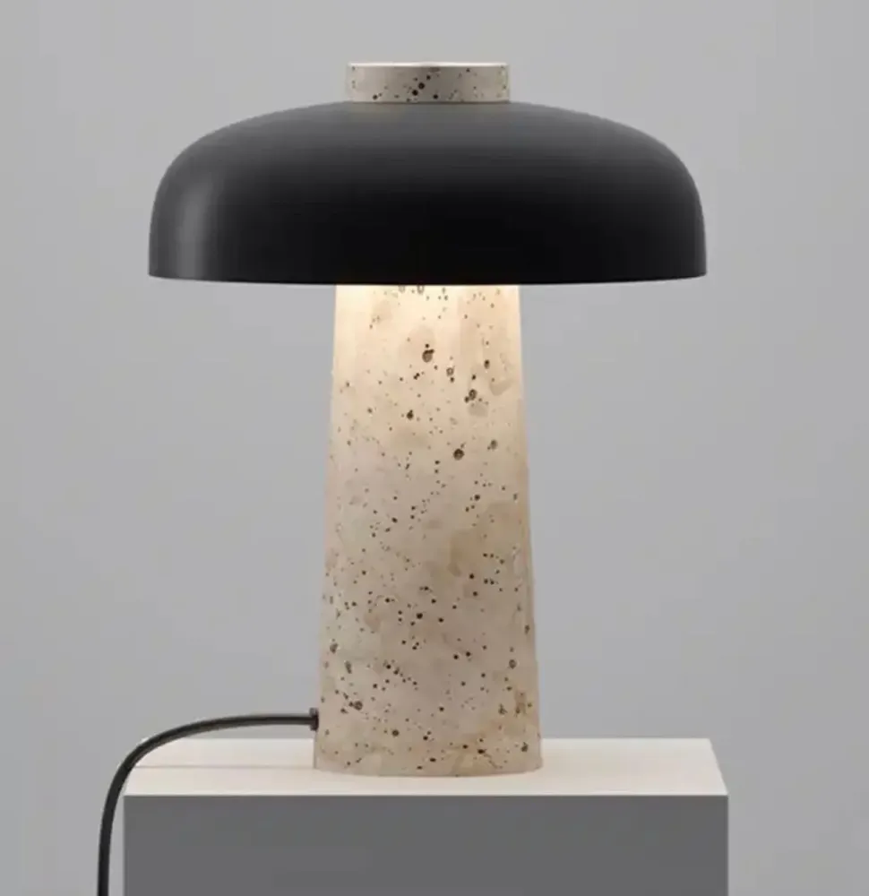 Candeeiro de Mesa Amara Moderne - Elegância Intemporal e Versatilidade