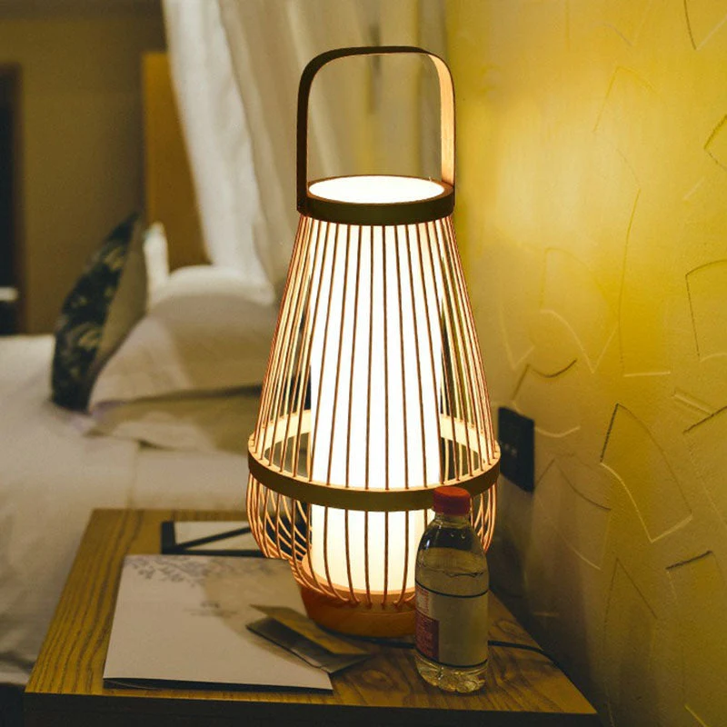 Candeeiro de Mesa em Bambu em Forma de Minhoca - Luz Minimalista para Mesa de Cabeceira em Madeira