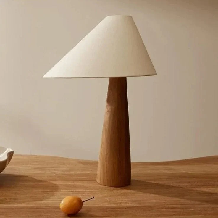 Candeeiro de Mesa Madera Glow - Elegância Rústica e Iluminação Ambiente