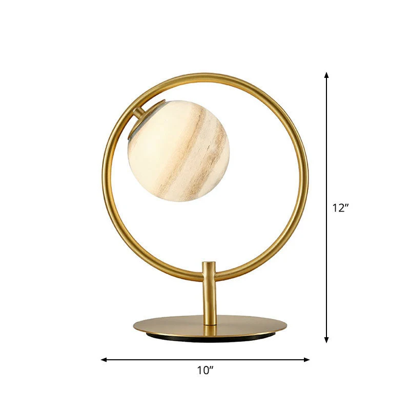 Candeeiro de Mesa Planet - Anel Metálico Dourado com Globo de Vidro, Candeeiro de Mesa LED Moderno