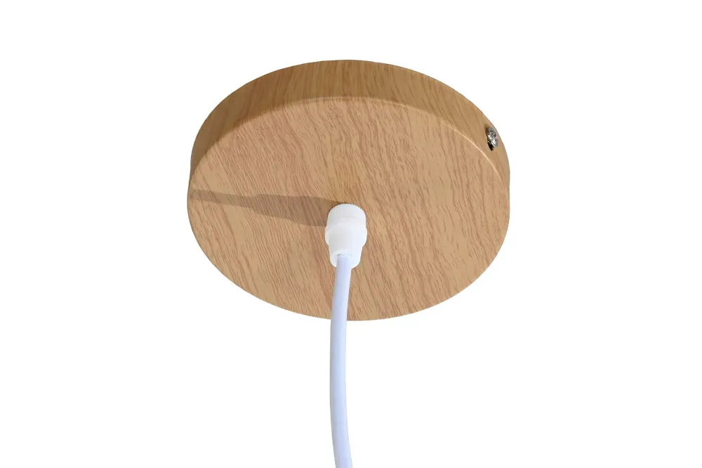 Candeeiro de teto em bambu com 3 níveis de intensidade.