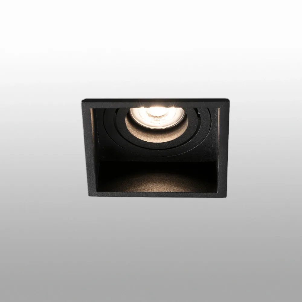 Hyde 1L Cuadrado Negro - FARO - 40121