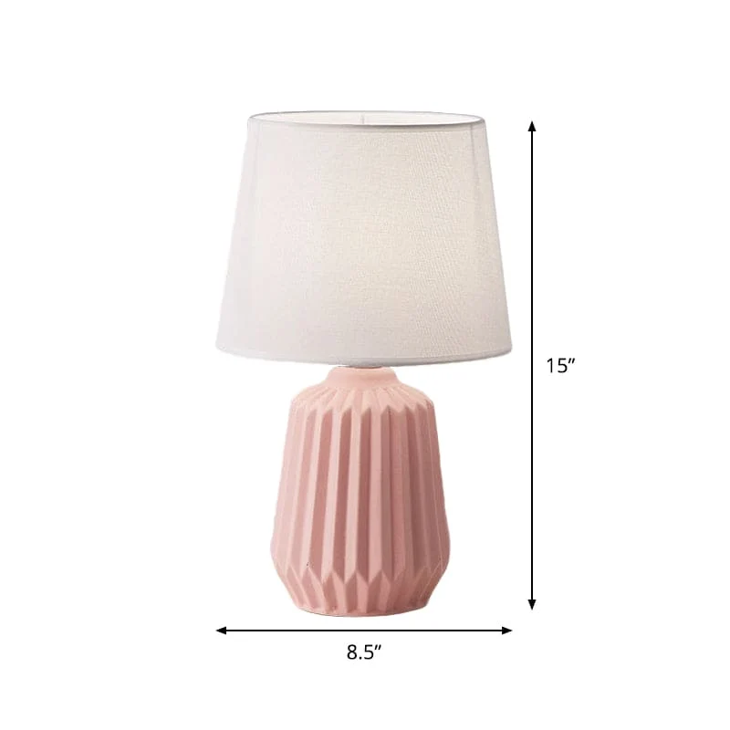 GlowLite - Candeeiro de mesa com cúpula de tecido em forma de cone