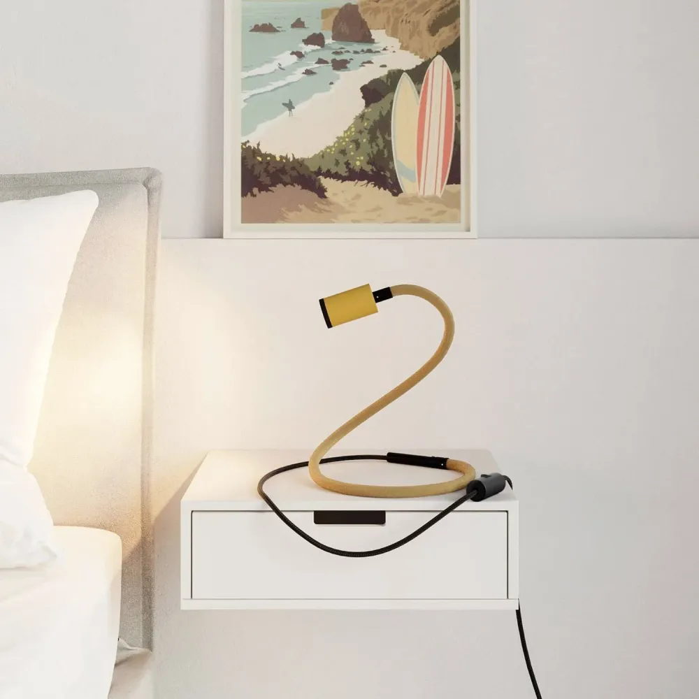 GU1d-one Pastel Candeeiro articulado sem base com mini foco LED e ficha UK - Mostarda