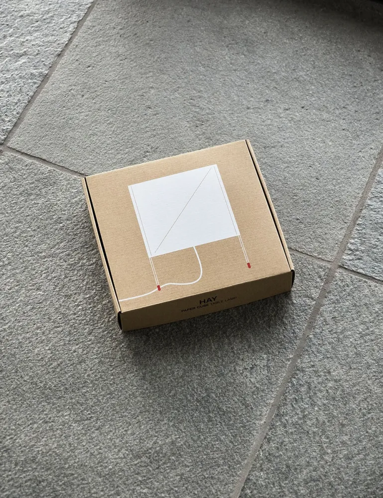 PAPER CUBE TABLE LAMP HAY