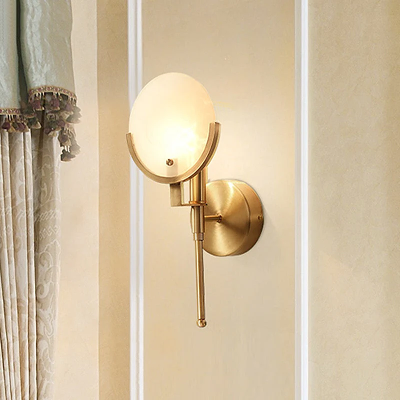 Lâmpada Colonial - Candeeiro de Parede Oval em Vidro Leitoso com Cobre para Sala de Estar
