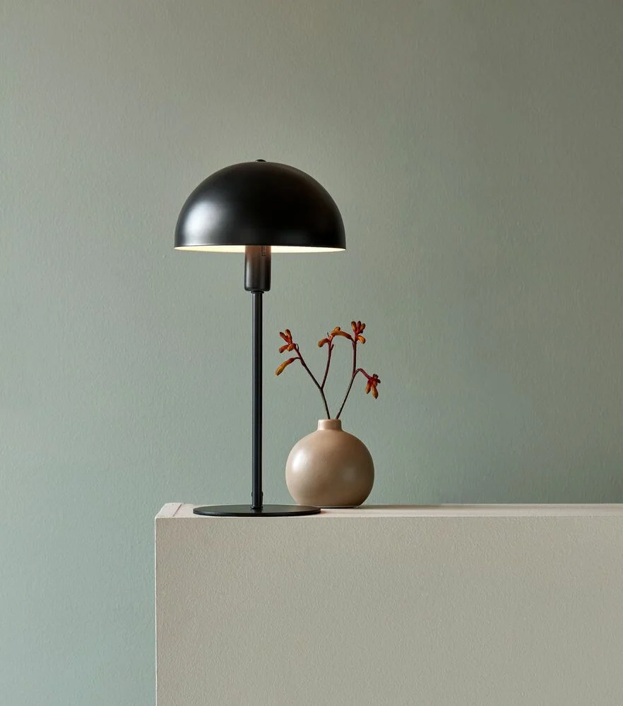 Lâmpada de mesa Ellen preto