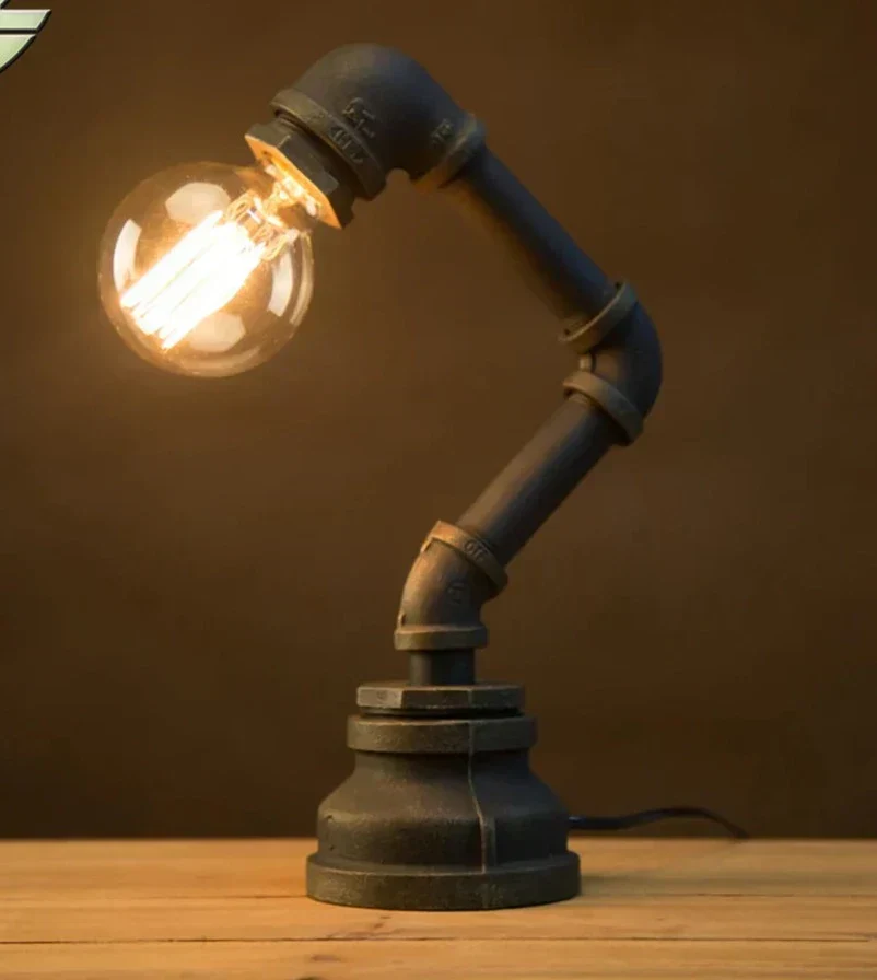 LumiIron – Candeeiro de Mesa Retro Industrial em Ferro, Candeeiro Criativo de Estilo Antigo para Sótão