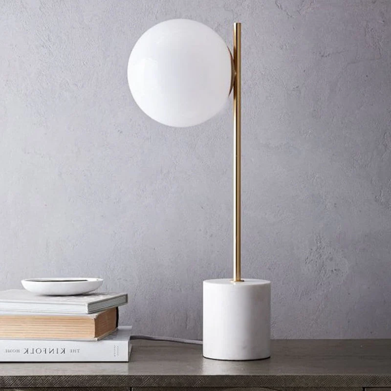 MarbleGlow - Candeeiro de Mesa Esférico Moderno com Base em Mármore