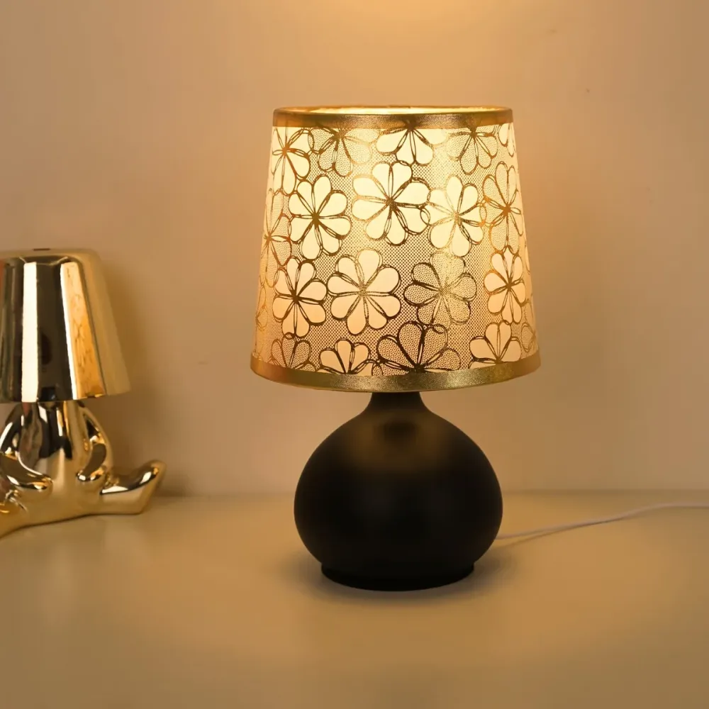 RetroLamp - Candeeiro de Mesa Moderno Escandinavo em Tecido Base Metálica USB