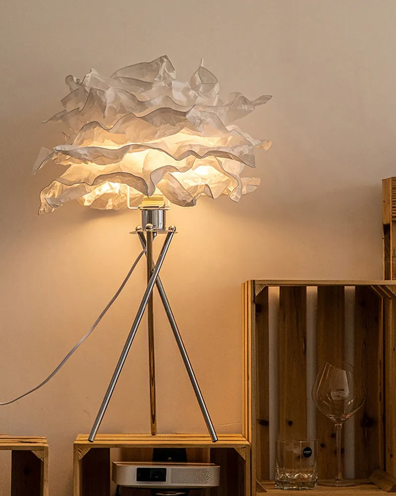 VeliGlow - Candeeiro de Mesa Único com Design Nuvem