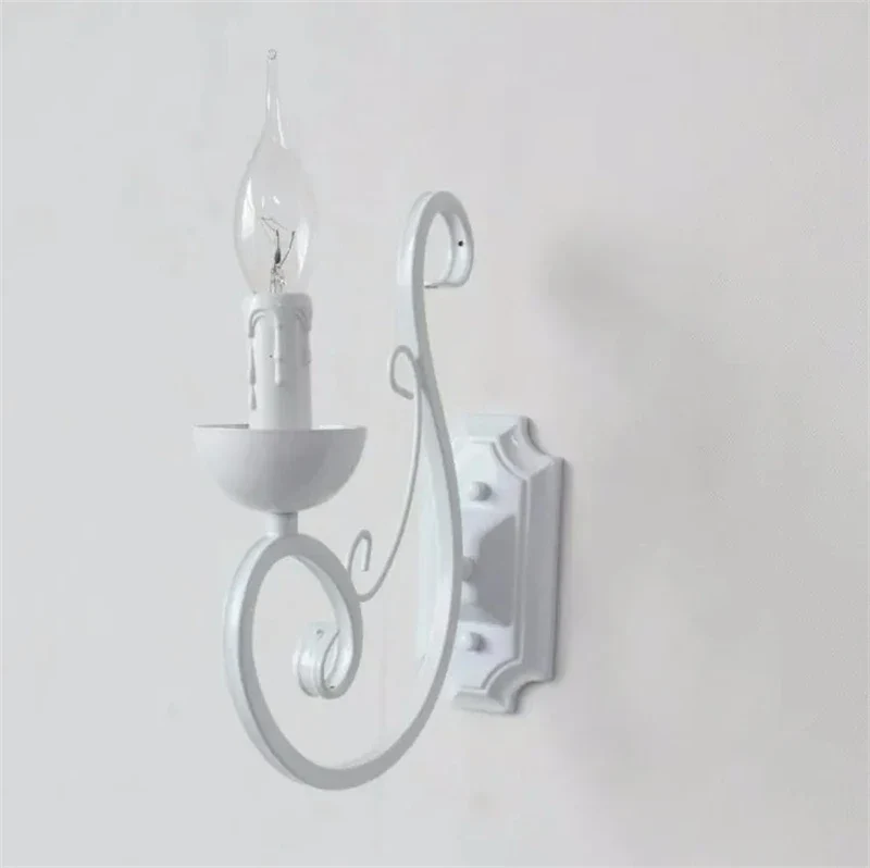 VintageGlow - Candeeiro de Parede em Metal Branco com Luz de Vela E14