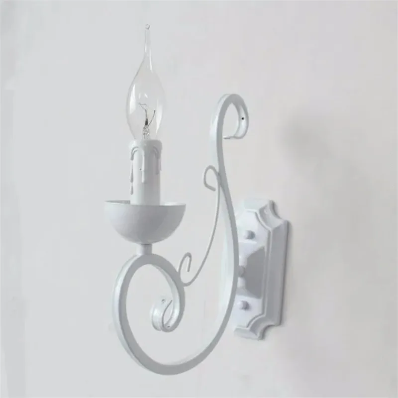 VintageGlow - Candeeiro de Parede em Metal Branco com Luz de Vela E14