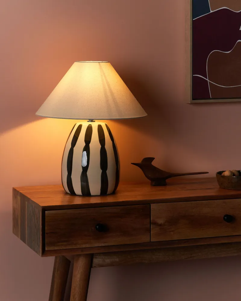 Barro Table Lamp Beige and Black LUCHETTI
