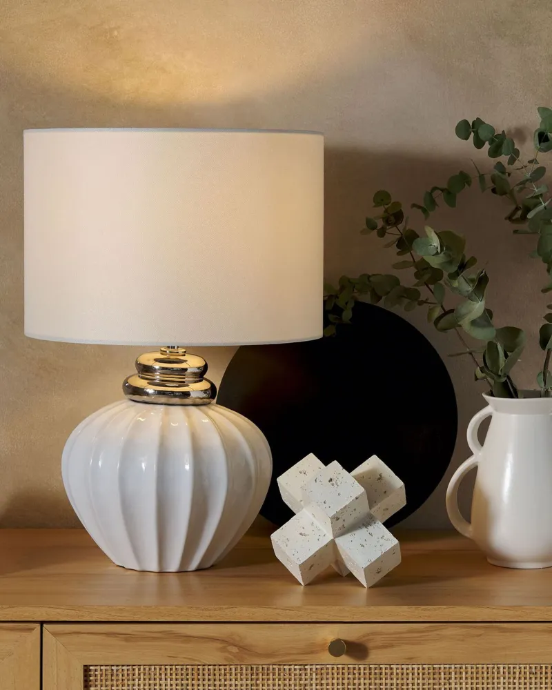 Dicroica de Embutir Ceramic Table Lamp Marfim NERIS