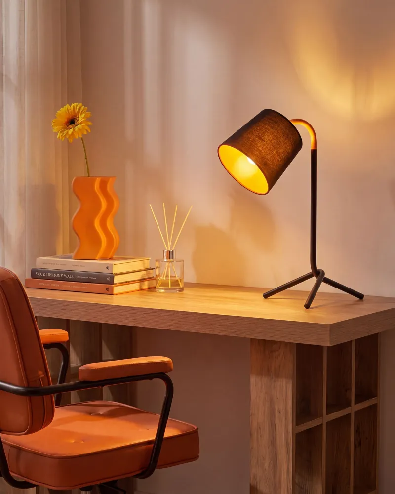 Table Lamp Onix MOOKI com Luz Quente 2700K