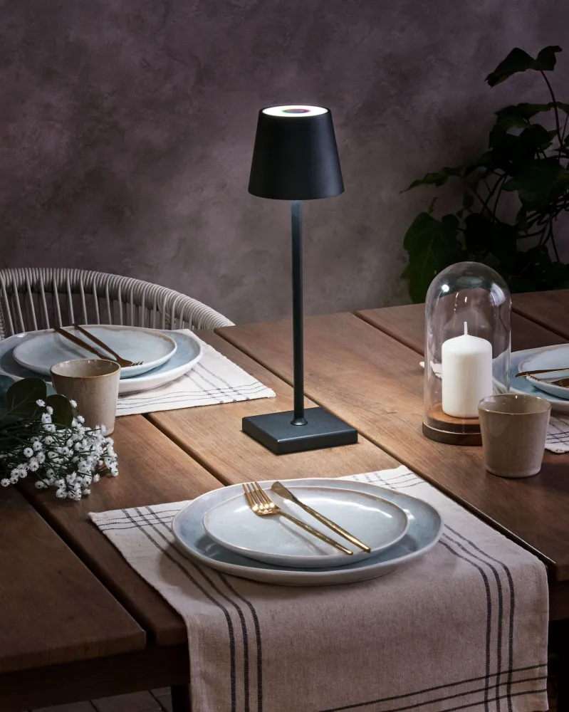 Wireless Metal Table Lamp Negro VALIRA