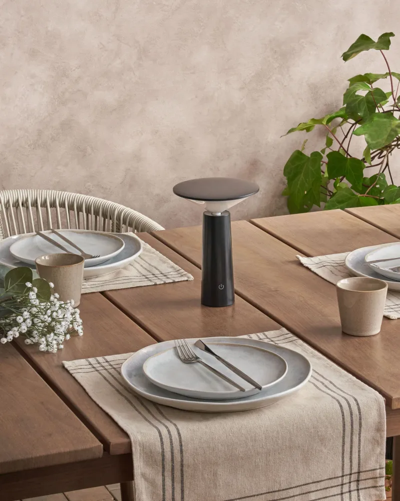 Candeeiro de mesa sem fios em metálico preto LEVIRA