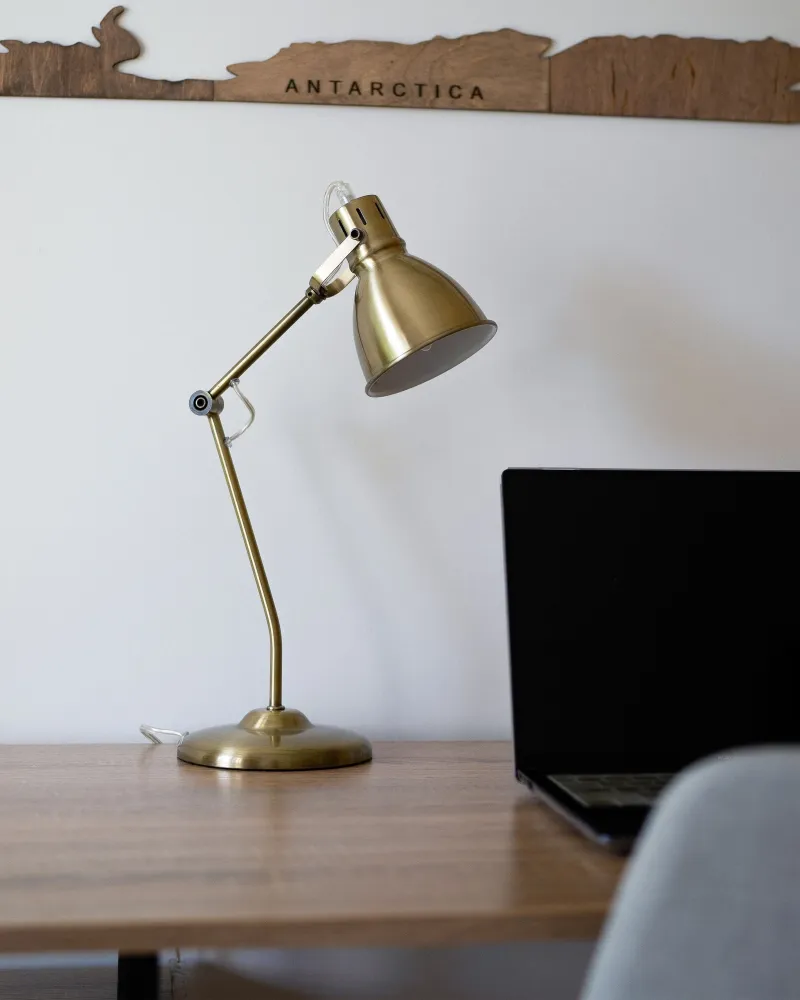 Design Moderno Metal Desk Lamp Latão MONSAN