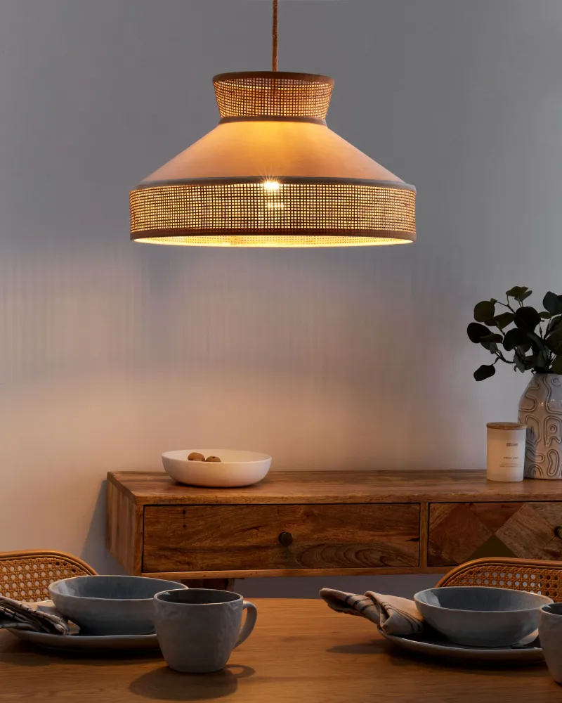 Candeeiro de teto em rattan creme e orgânico BATALI